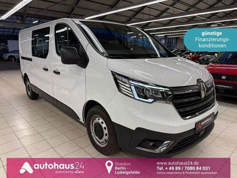 Gebraucht Renault Trafic Komfort 150 PS (110 kW) 2022 Weiß Van / Kleinbus