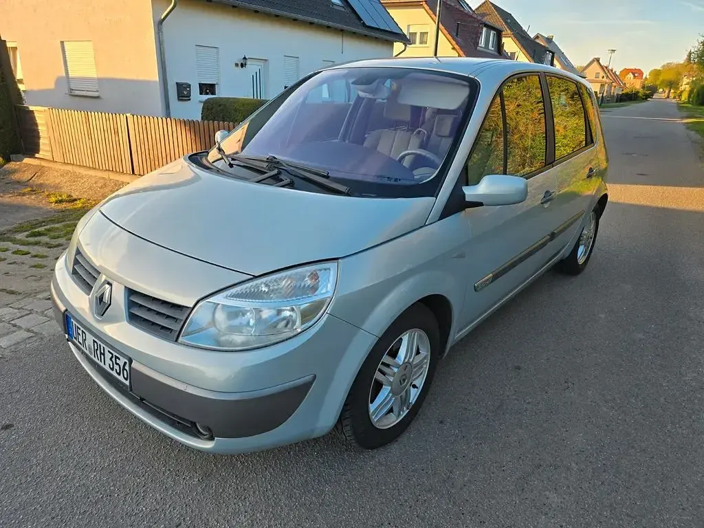 Gebraucht Renault Scénic Dynamique 135 PS (99 kW) 2003 Silber Van / Kleinbus