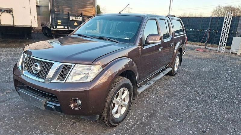 Gebraucht Nissan Navara 190 PS (139 kW) 2010 Grau Abholung