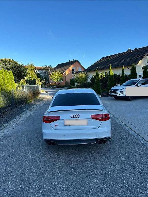 Gebraucht Audi S4 333 PS (244 kW) 2012 Weiß Limousine