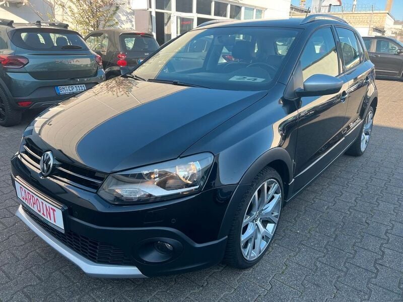 Schwarz Gebraucht 2017 VW Polo Cross Kleinwagen | 9.950 € (Fairer Preis) - Bild 1/4