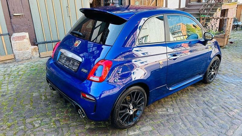 Usata Abarth 595 165 CV (121 kW) 2022 Blu Utilitaria