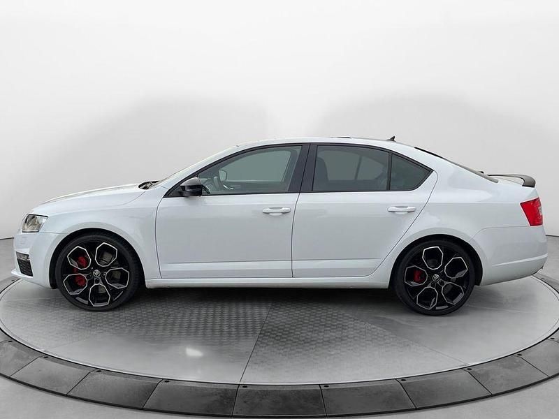 Gebraucht Skoda Octavia RS 230 PS (169 kW) 2017 Weiß Limousine