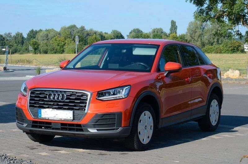 Orange Gebraucht 2017 Audi Q2 Comfort SUV | 12.500 € (Fairer Preis) - Bild 1/4