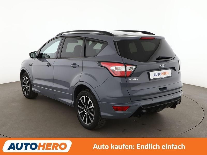 Gebraucht Ford Kuga ST-Line 150 PS (110 kW) 2019 Grau SUV