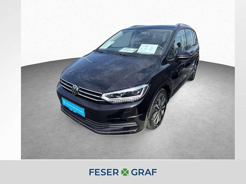 Deep black perleffekt Gebraucht 2024 VW Touran Move Van / Kleinbus | 30.740 € (Superpreis) - Bild 1/4