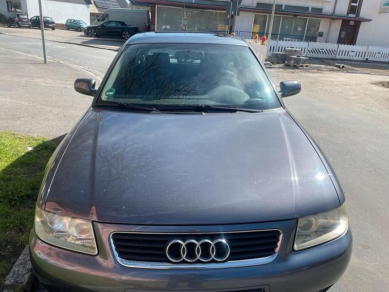 Gebraucht Audi A3 130 PS (95 kW) 2001 Andere farben Kleinwagen
