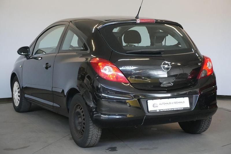 Używany Opel Corsa Edition 80 KM (58 kW) 2007 Czarny Hatchback
