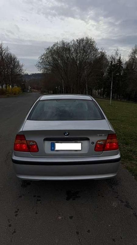 Gebraucht BMW 316 116 PS (85 kW) 2002 Limousine