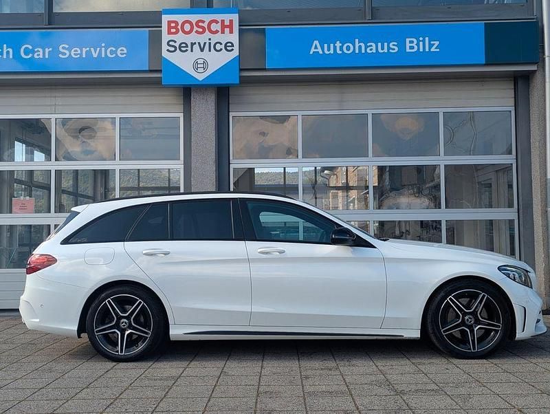 Gebraucht Mercedes C300 Business 258 PS (189 kW) 2020 Polarweiss Kombi