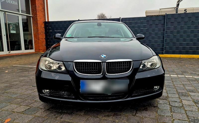 Gebraucht BMW 318 129 PS (94 kW) 2007 Limousine