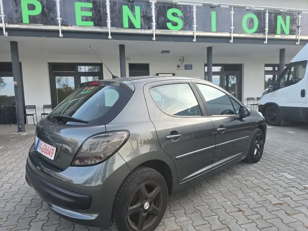 Gebraucht Peugeot 207 Sport 88 PS (64 kW) 2007 Grau Limousine