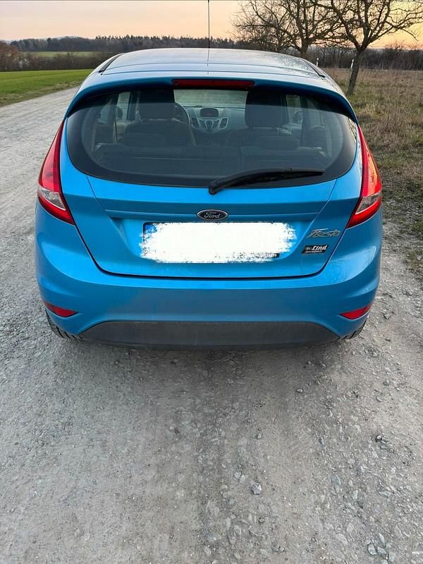 Gebraucht Ford Fiesta 59 PS (43 kW) 2009 Blau Kleinwagen