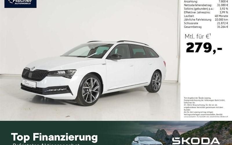 Weiss Gebraucht 2023 Skoda Superb SportLine Kombi | 38.880 € (Fairer Preis) - Bild 1/4