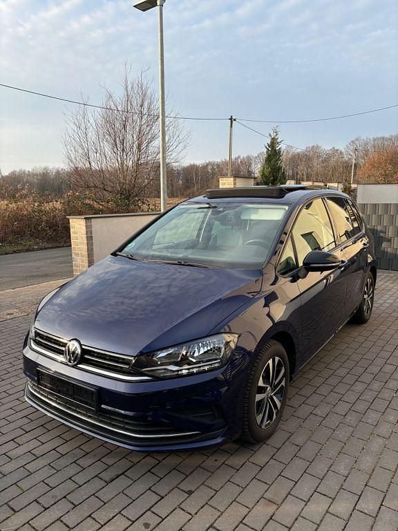 Blau Gebraucht 2020 VW Golf IQ Drive Van / Kleinbus | 16.800 € (Guter Preis) - Bild 1/4