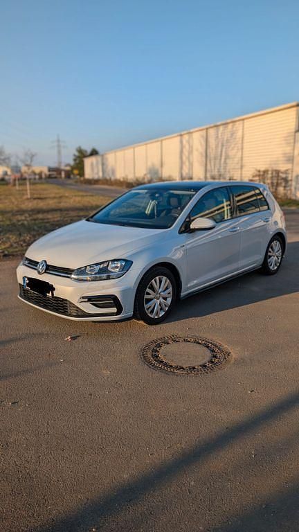 Gebraucht VW Golf VII Join 150 PS (110 kW) 2018 Weiß Limousine