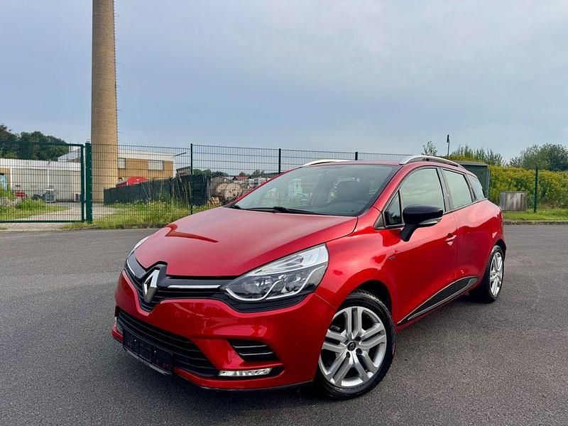 Rot Gebraucht 2020 Renault Clio V LIMITED Limousine | 11.800 € (Fairer Preis) - Bild 1/4