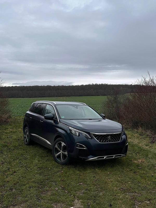 Gebraucht Peugeot 5008 150 PS (110 kW) 2017 Blau SUV