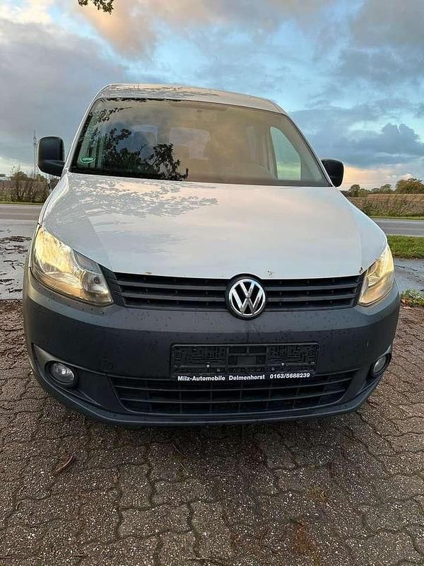 Candyweiss Gebraucht 2012 VW Caddy Van / Kleinbus | 3.990 € (Fairer Preis) - Bild 1/3