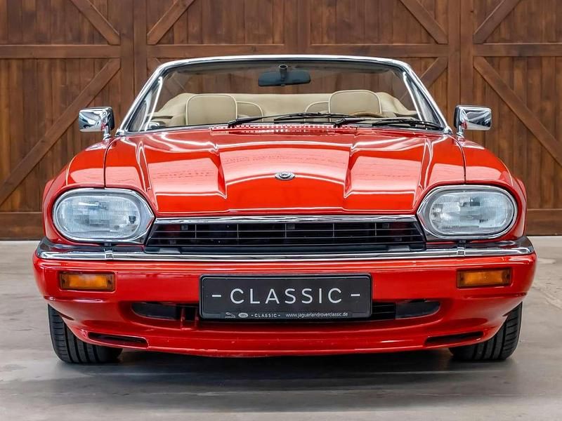 Gebraucht Jaguar XJS 240 PS (176 kW) 1996 Signal red Cabrio