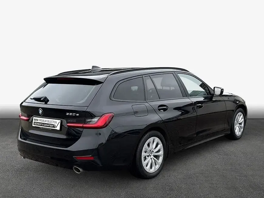 Używany BMW 330e Advantage 184 KM (135 kW) 2020 Czarny Kombi