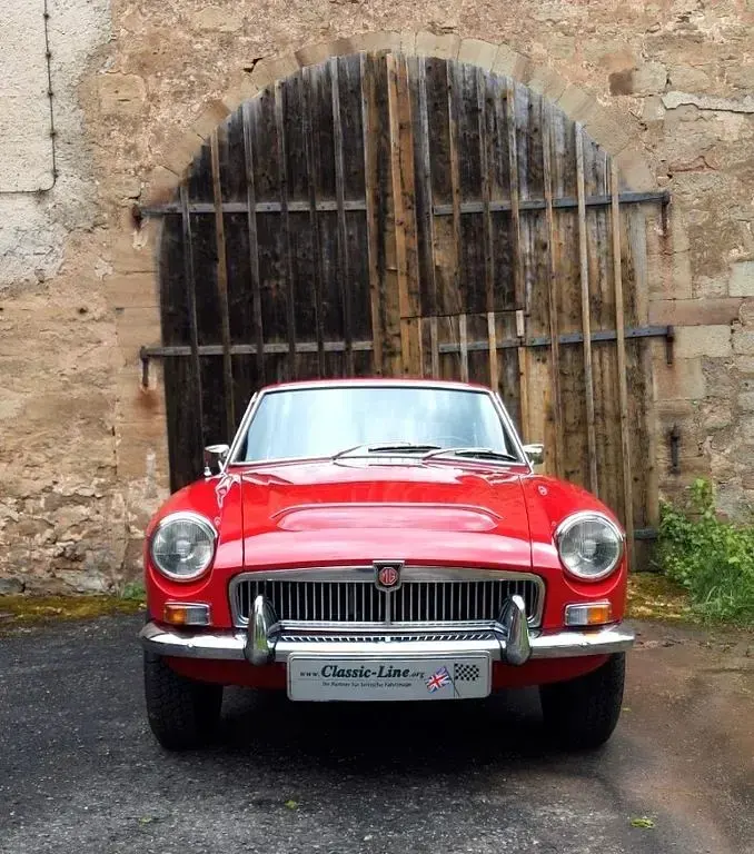 Gebraucht MG C 145 PS (106 kW) 1968 Rot
