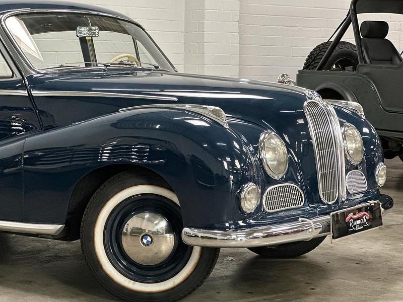 Gebraucht BMW 502 102 PS (75 kW) 1956 Blau Limousine