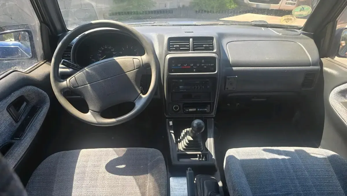 Gebraucht Suzuki Vitara 136 PS (100 kW) 1995 Blau SUV