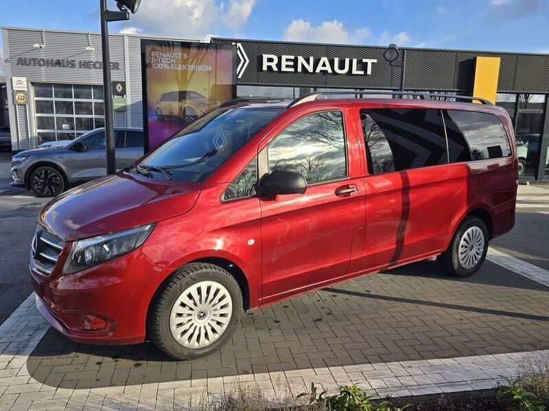 Lackfarbe hyazinthrot metallic m Gebraucht 2020 Mercedes Vito Edition Van / Kleinbus | 27.490 € (Superpreis) - Bild 1/4