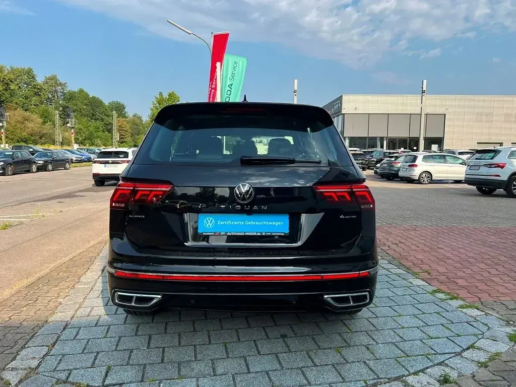 Gebraucht VW Tiguan Allspace R-line 190 PS (139 kW) 2023 Schwarz SUV