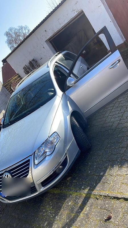 Gebraucht VW Passat 140 PS (102 kW) 2007 Silber Kombi