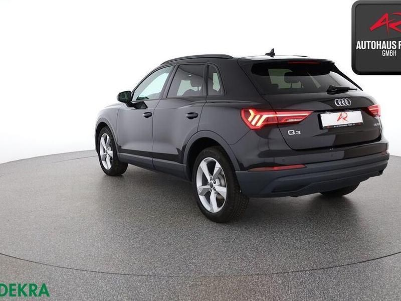 Gebraucht Audi Q3 S-Line 150 PS (110 kW) 2022 Mythosschwarz SUV