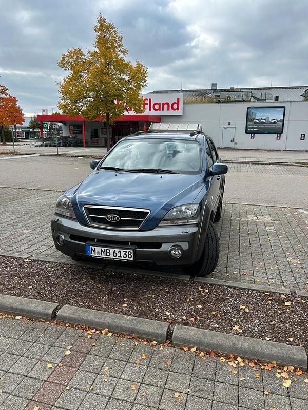 Blau Gebraucht 2006 Kia Sorento SUV | 3.900 € (Fairer Preis) - Bild 1/4