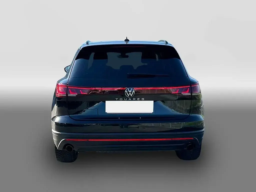 Gebraucht VW Touareg 231 PS (169 kW) 2025 Schwarz SUV