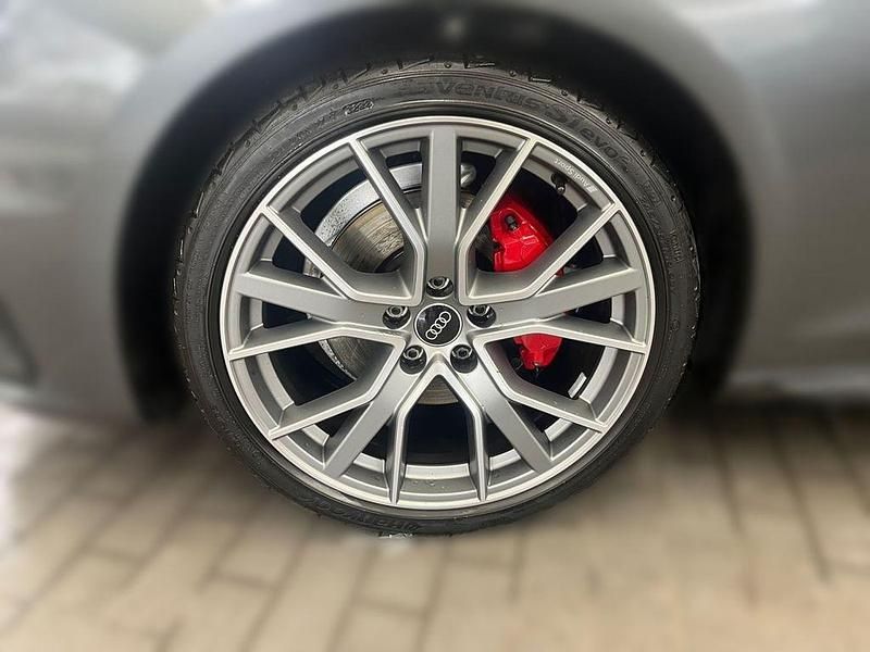 Gebraucht Audi A4 S-Line 204 PS (150 kW) 2022 Grau Kombi