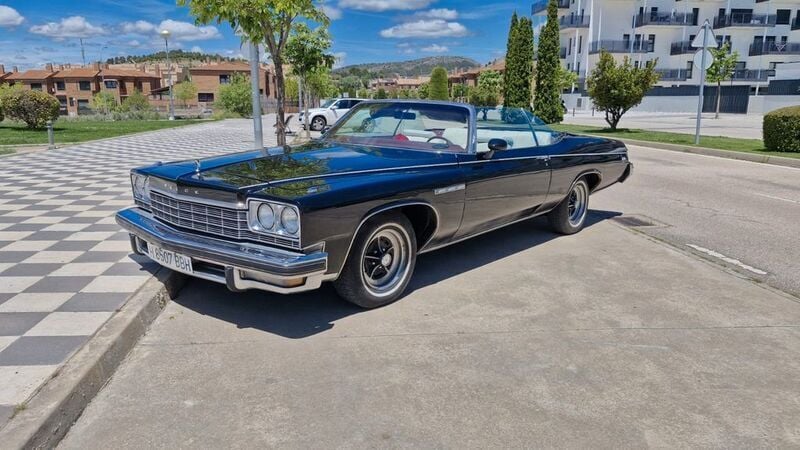 Schwarz Gebraucht 1974 Buick Le Sabre Cabrio | 18.500 € - Bild 1/4