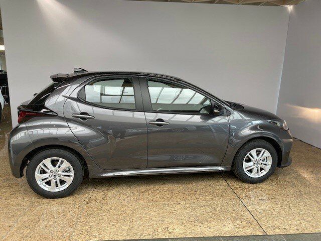 Gebraucht Mazda 2 92 PS (67 kW) 2024 Lead grey Kleinwagen