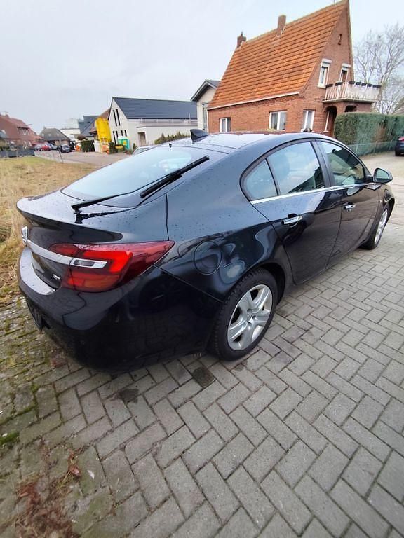 Gebraucht Opel Insignia Business Edition 136 PS (100 kW) 2015 Schwarz Limousine