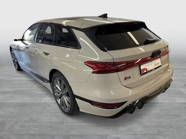Gebraucht Audi e-tron Edition .1 369 kW (503 PS) 2025 Siambeige metallic SUV