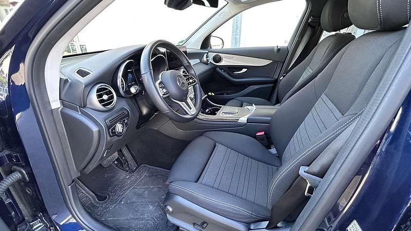 Gebraucht Mercedes GLC300e 194 PS (142 kW) 2022 Cavansitblau  metalliclack SUV