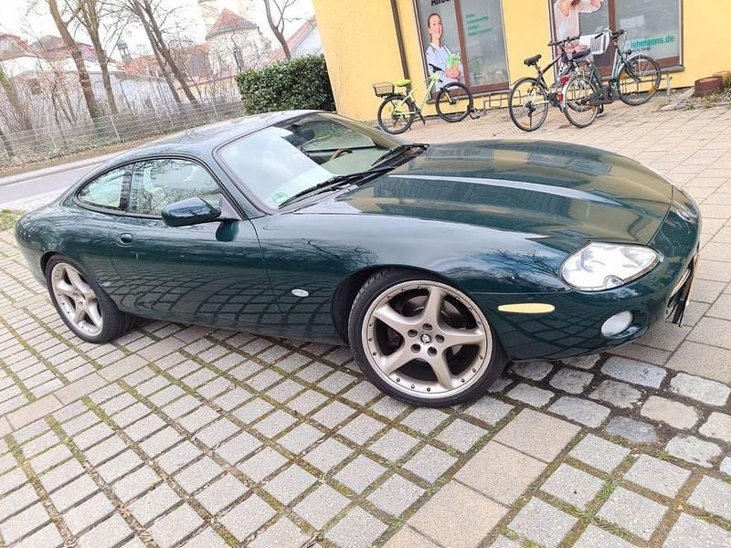 Gebraucht Jaguar XK8 298 PS (219 kW) 2002 Grün Coupé