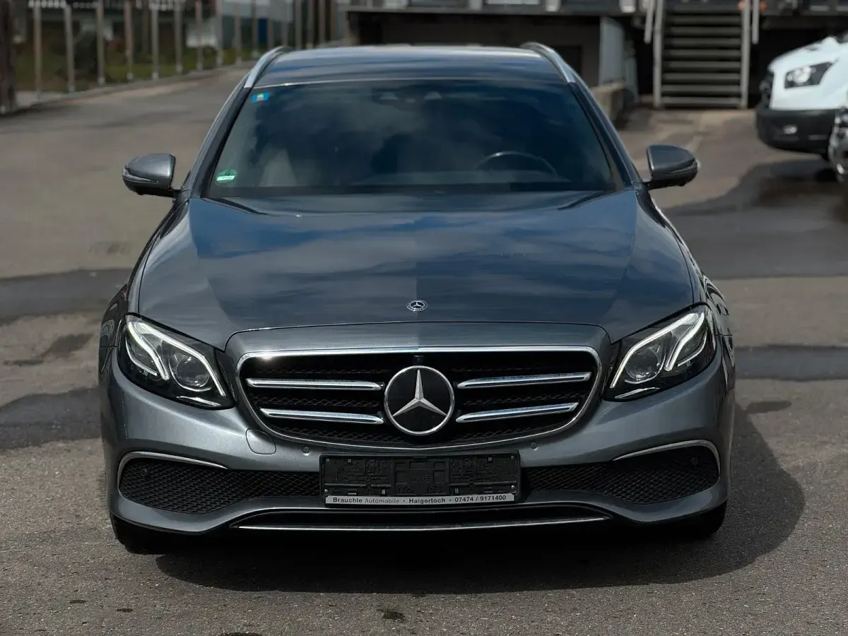 Gebraucht Mercedes E400 340 PS (250 kW) 2018 Grau Kombi