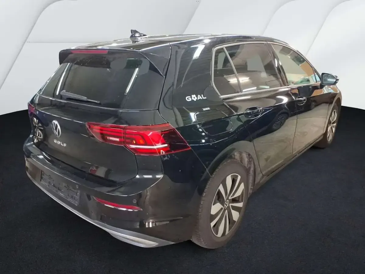 Gebraucht VW Golf VIII Goal 150 PS (110 kW) 2025 Schwarz Limousine