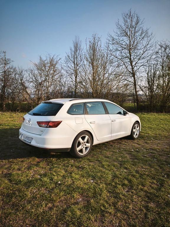 Gebraucht Seat Leon ST Reference 105 PS (77 kW) 2014 Weiß Kombi