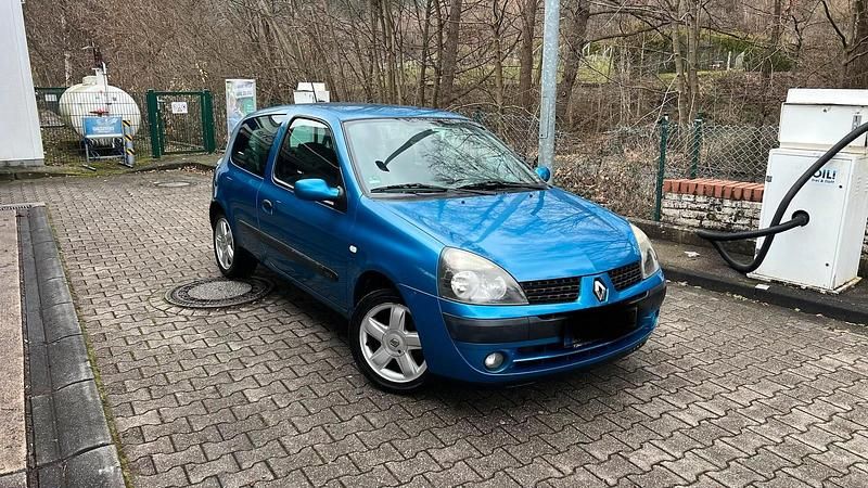 Gebraucht Renault Clio II 75 PS (55 kW) 2003 Blau Kleinwagen