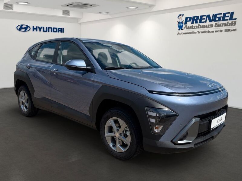 Gebraucht Hyundai Kona Select 101 PS (74 kW) 2025 Meta blue mineraleffekt SUV