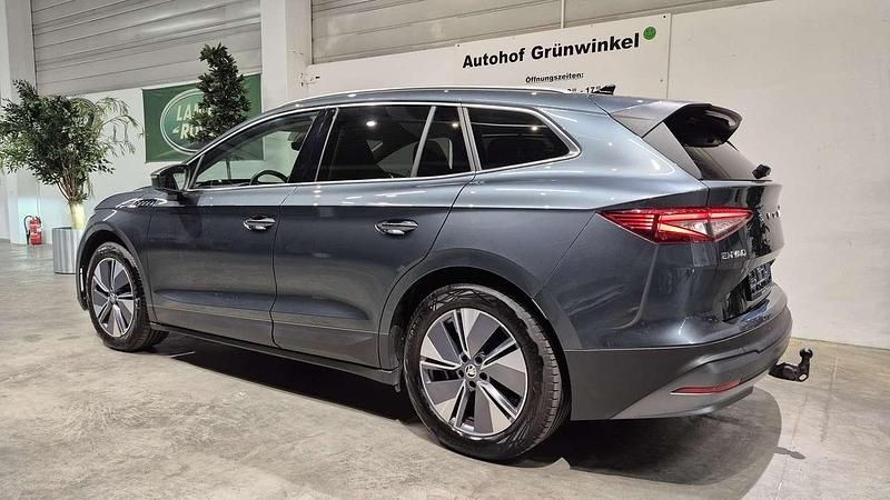 Quarzgraumetallic Gebraucht 2021 Skoda Enyaq iV SUV | 19.999 € - Bild 1/4