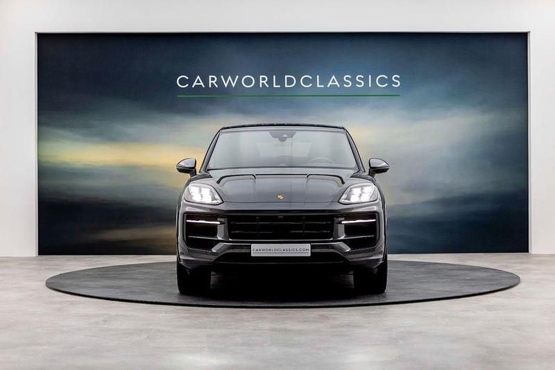 Gebraucht Porsche Cayenne Coupe 470 PS (345 kW) 2024 Grau Coupé