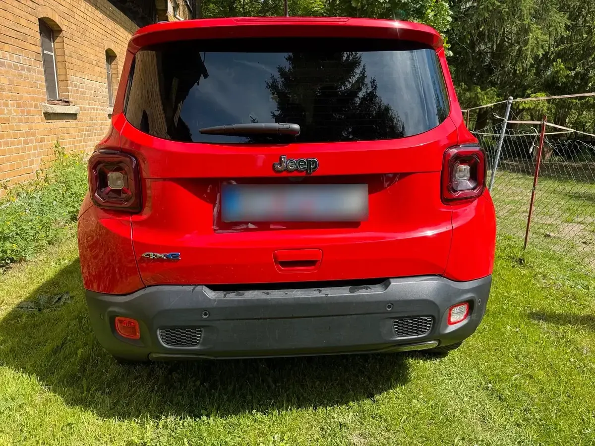 Gebraucht Jeep Renegade 130 PS (95 kW) 2023 Rot SUV