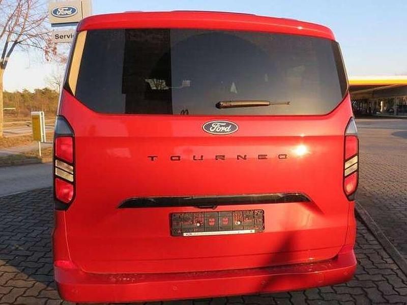 Gebraucht Ford Tourneo Custom Titanium 2024 Rot Van